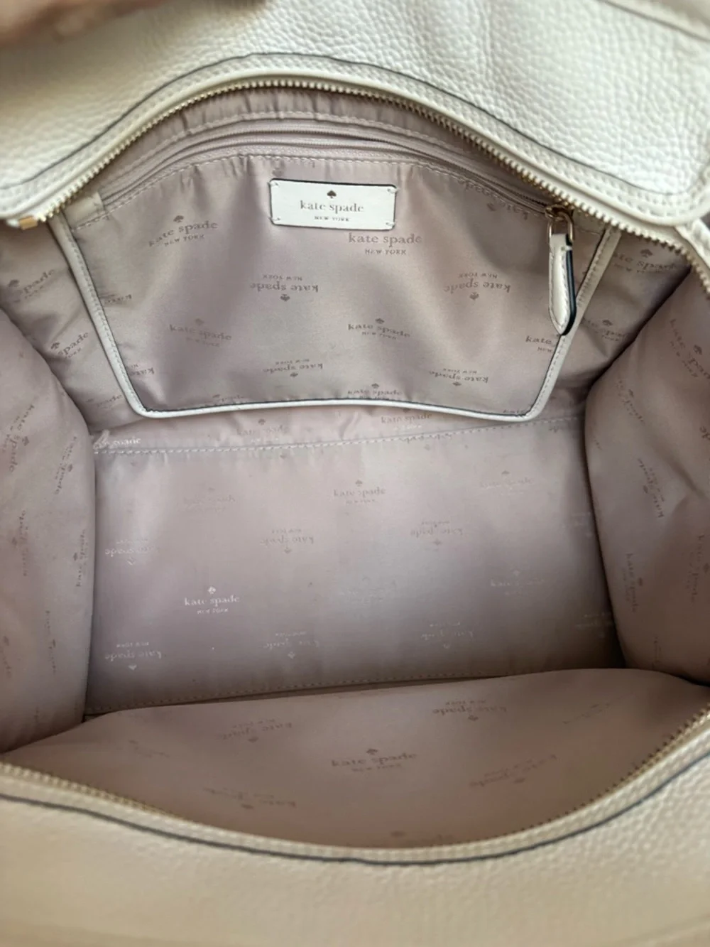 ♠️♠️KATE SPADE NEW YORK IVORY ELLA EMBOSSED LOGO PEBBLED LEATHER BAG!